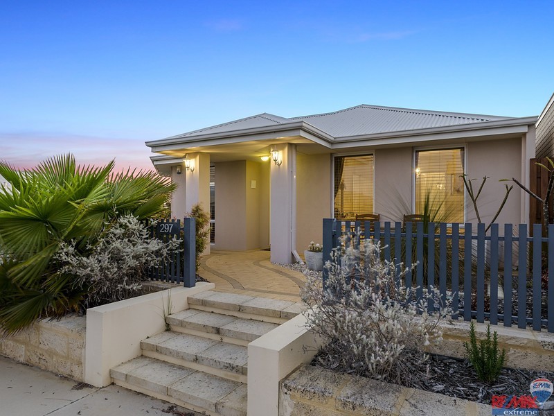 297 Benenden Avenue, Alkimos WA 6038
