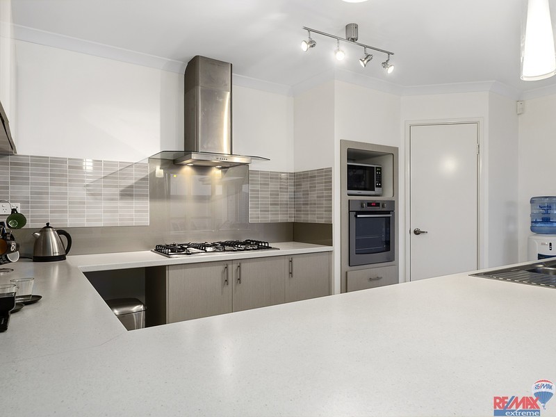 297 Benenden Avenue, Alkimos WA 6038