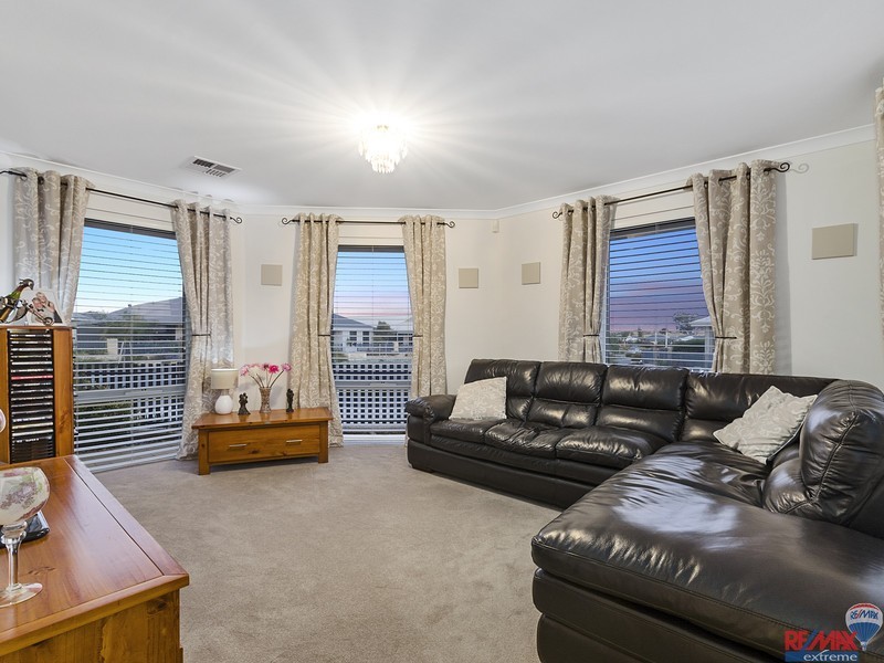 297 Benenden Avenue, Alkimos WA 6038