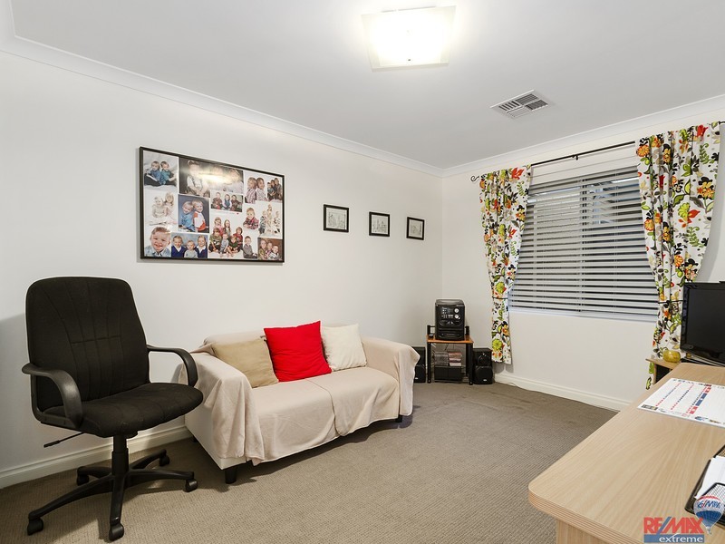 297 Benenden Avenue, Alkimos WA 6038