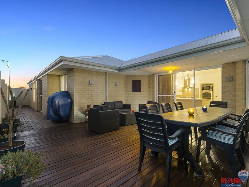 297 Benenden Avenue, Alkimos WA 6038