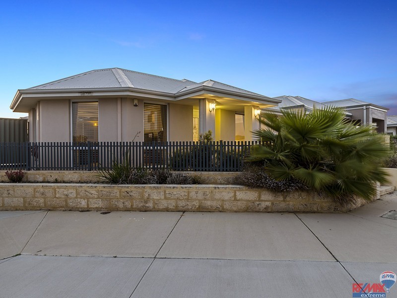 297 Benenden Avenue, Alkimos WA 6038