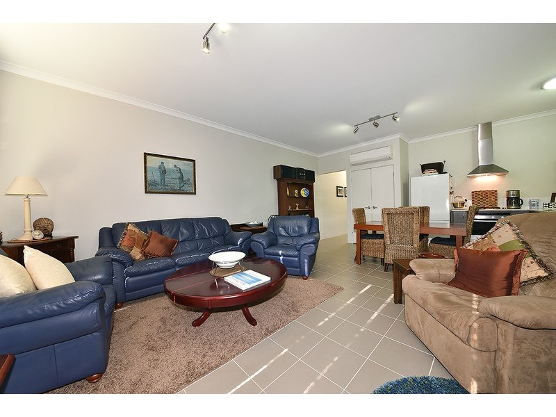 11 Brixham Vista, Butler WA 6036