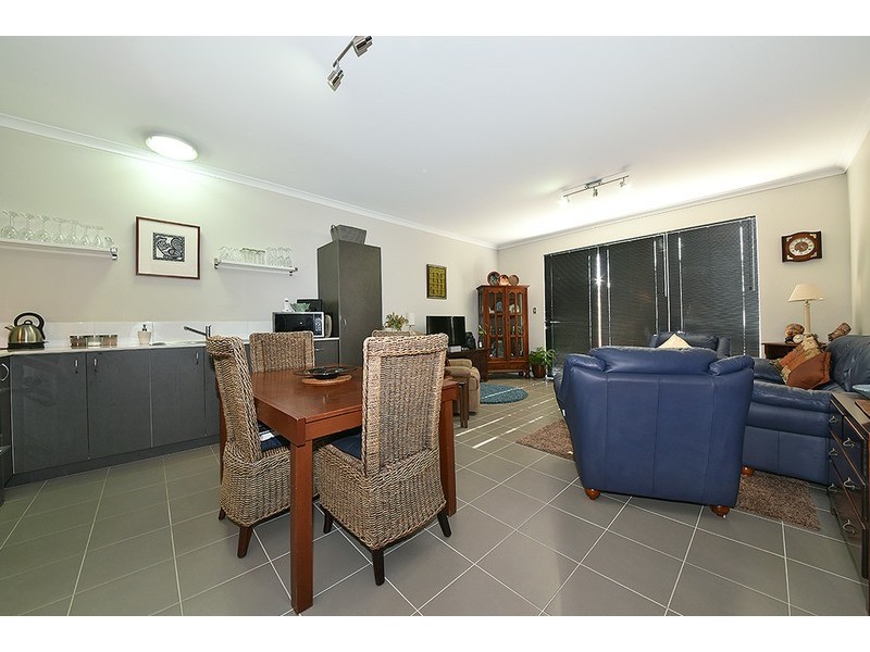 11 Brixham Vista, Butler WA 6036