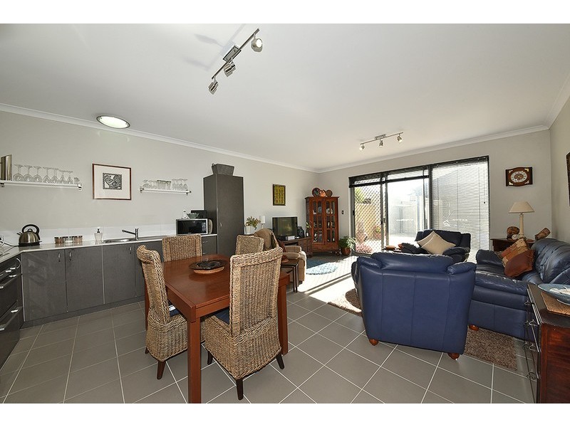 11 Brixham Vista, Butler WA 6036