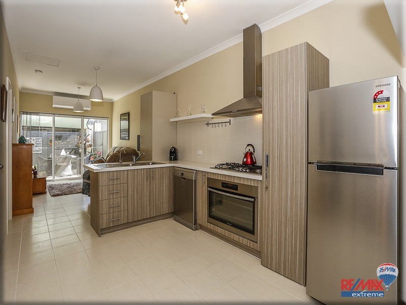 5 Bellini Gardens, Alkimos WA 6038