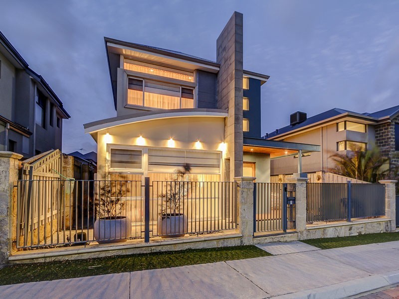 7 Spindrift Street, Jindalee WA 6036