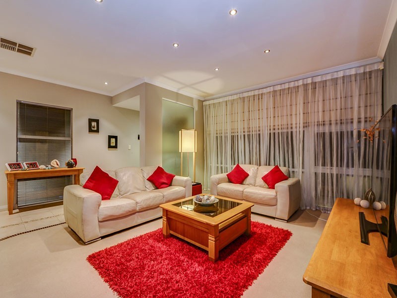 7 Spindrift Street, Jindalee WA 6036