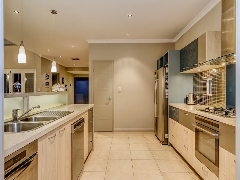 7 Spindrift Street, Jindalee WA 6036