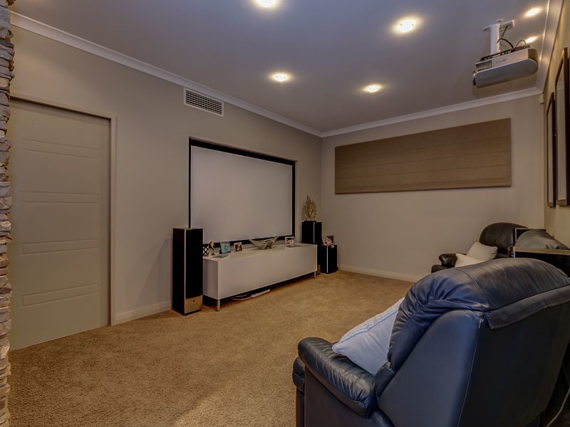 7 Spindrift Street, Jindalee WA 6036