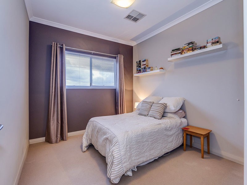 7 Spindrift Street, Jindalee WA 6036