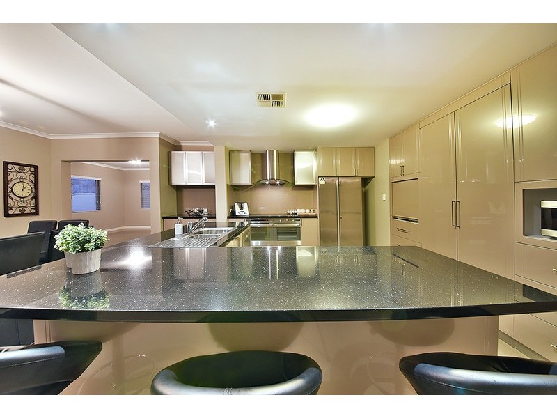 28 Solymar Circle, Burns Beach WA 6028