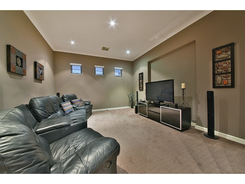 28 Solymar Circle, Burns Beach WA 6028