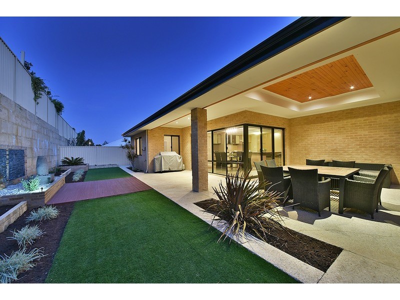 28 Solymar Circle, Burns Beach WA 6028