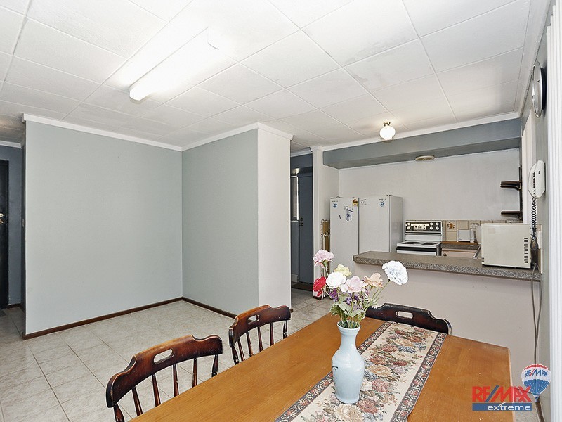 84 Lagoon Drive, Yanchep WA 6035