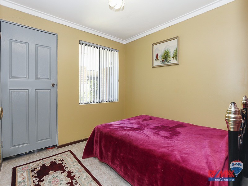 84 Lagoon Drive, Yanchep WA 6035