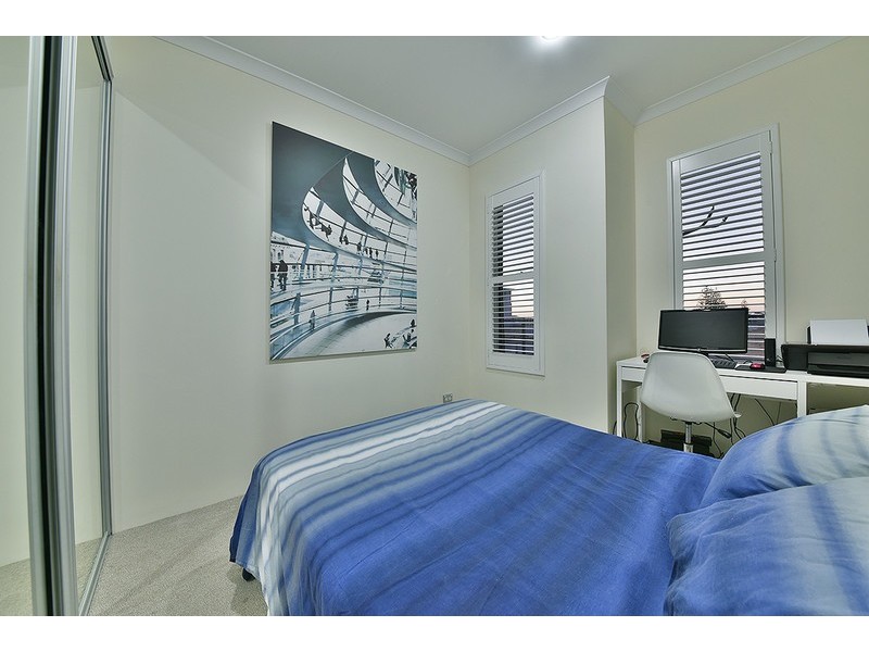 4 Newmarket Parade, Butler WA 6036