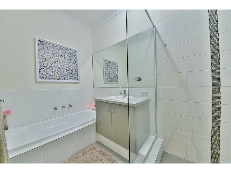 4 Newmarket Parade, Butler WA 6036