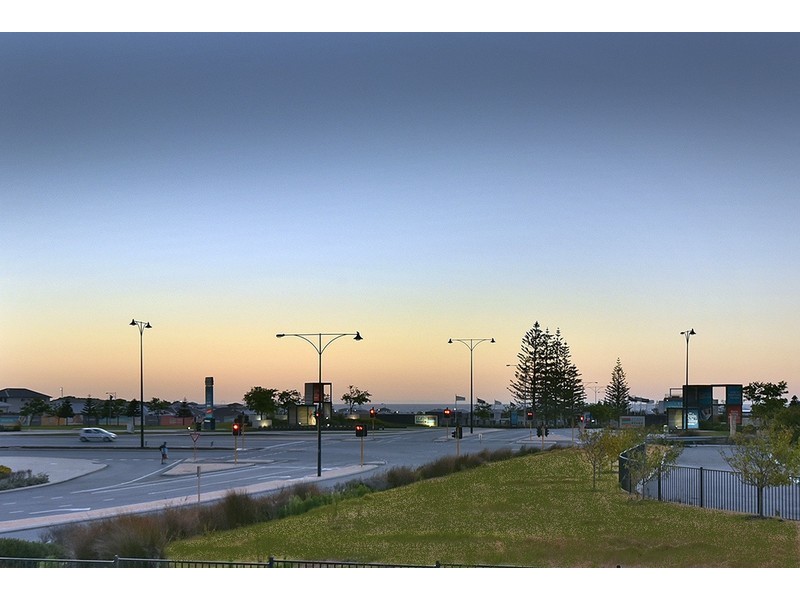 4 Newmarket Parade, Butler WA 6036