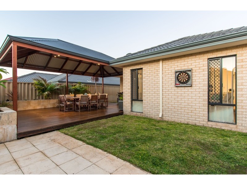 37 Portsalon Parkway, Butler WA 6036