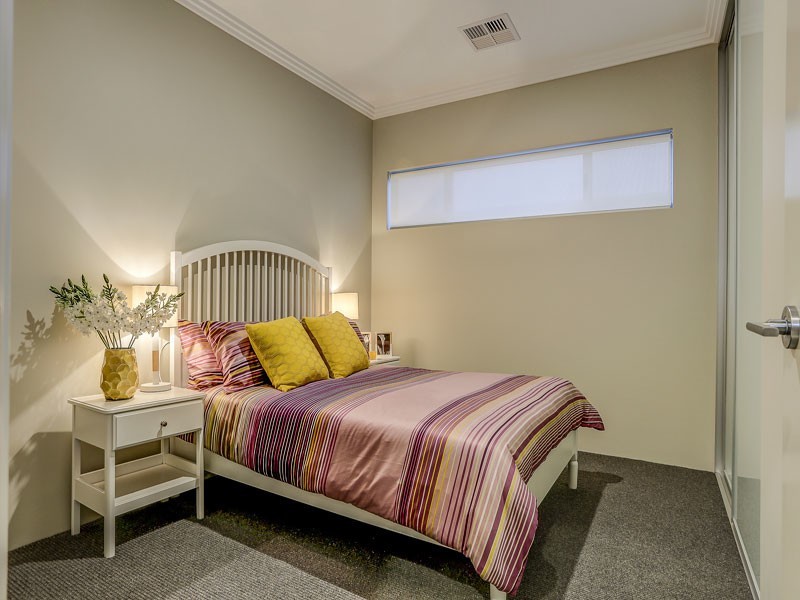 29 Parkside Street, Yanchep WA 6035