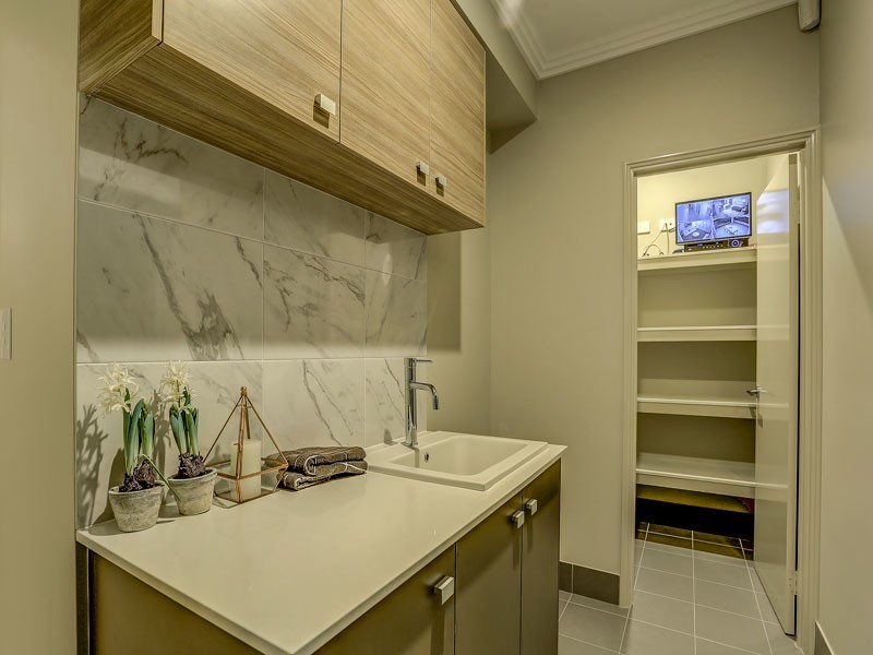 29 Parkside Street, Yanchep WA 6035