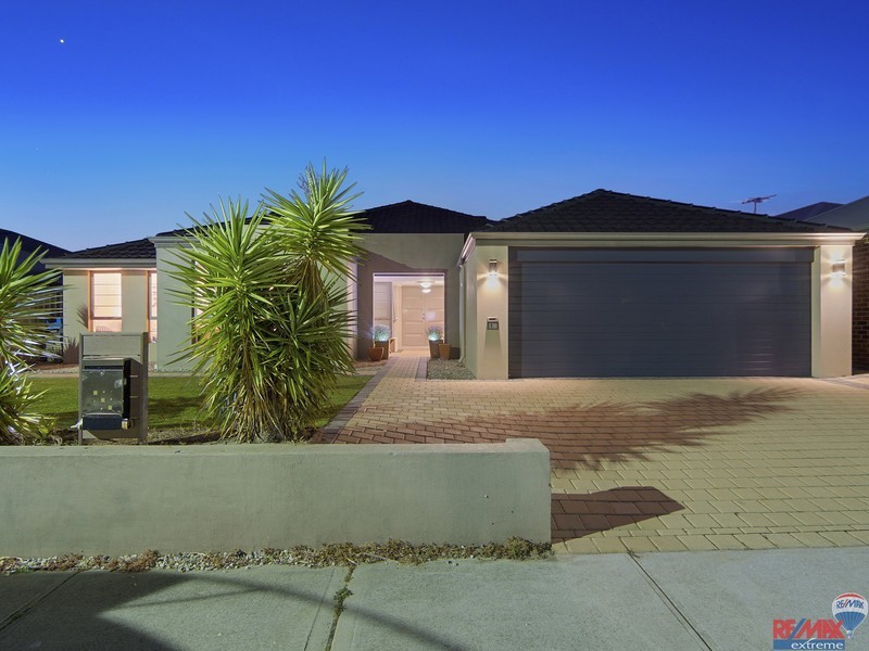 17 Meringa Crescent, Quinns Rocks WA 6030