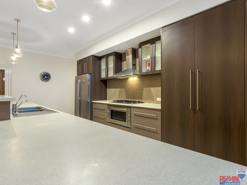 17 Meringa Crescent, Quinns Rocks WA 6030