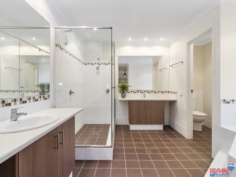 17 Meringa Crescent, Quinns Rocks WA 6030