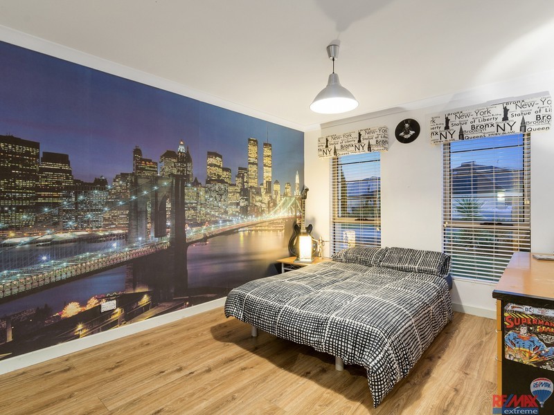 17 Meringa Crescent, Quinns Rocks WA 6030