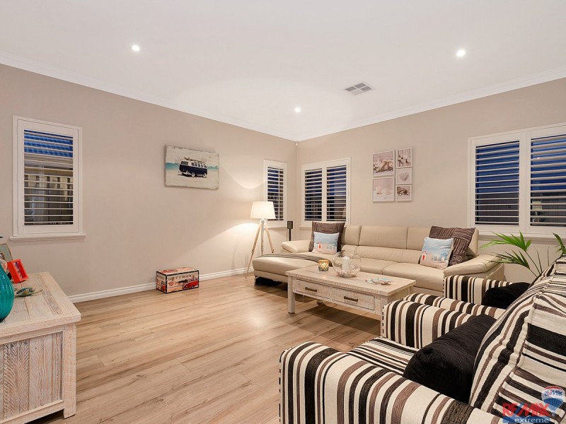 7 Auger Way, Alkimos WA 6038