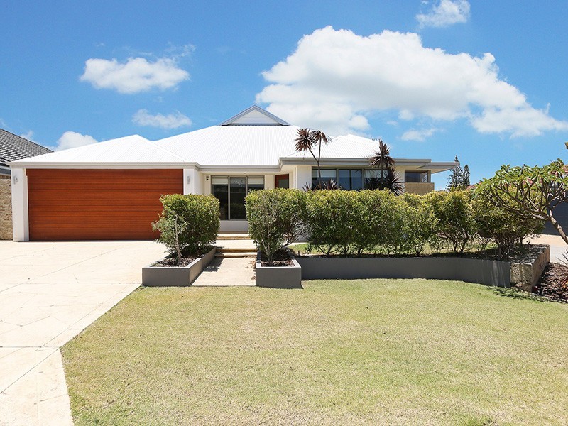 6 Deeside Road, Butler WA 6036