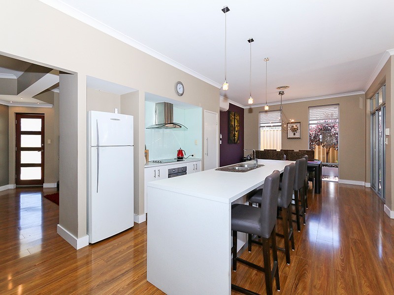 6 Deeside Road, Butler WA 6036