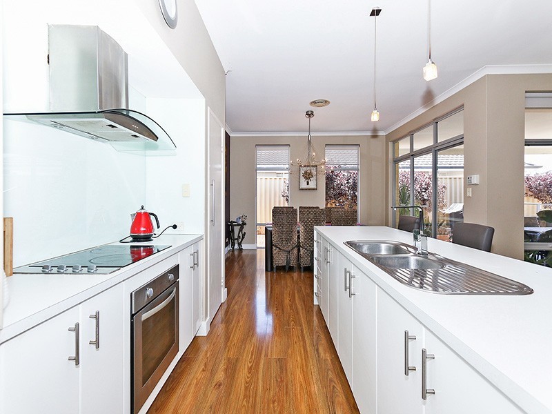 6 Deeside Road, Butler WA 6036