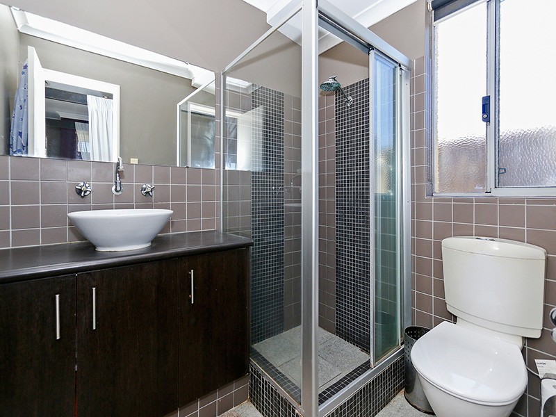 6 Deeside Road, Butler WA 6036