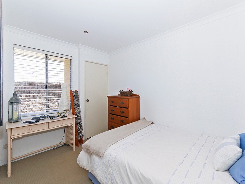 6 Deeside Road, Butler WA 6036