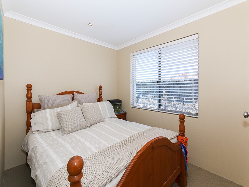 6 Deeside Road, Butler WA 6036