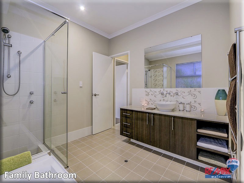 1 Point Link, Alkimos WA 6038