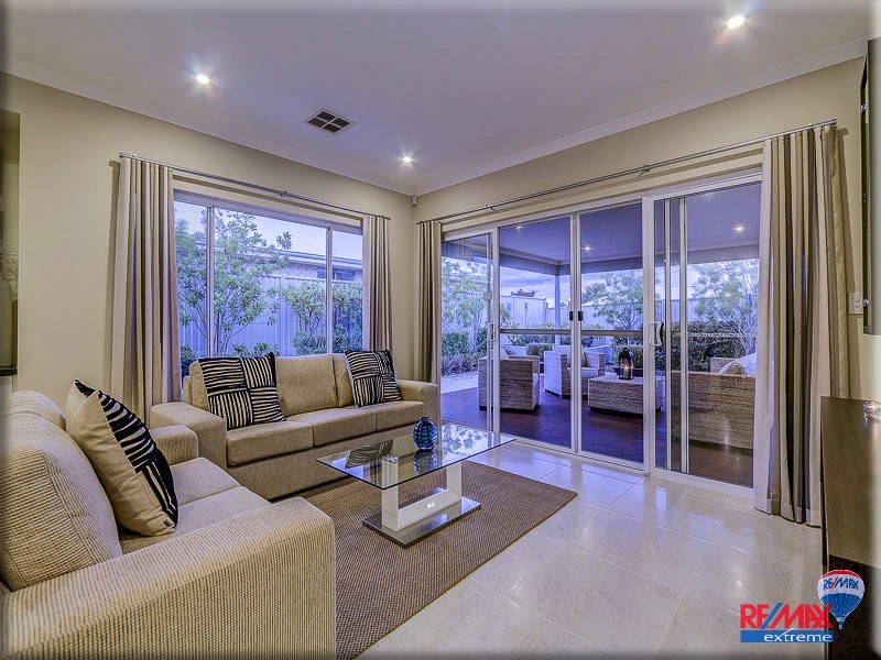 1 Point Link, Alkimos WA 6038