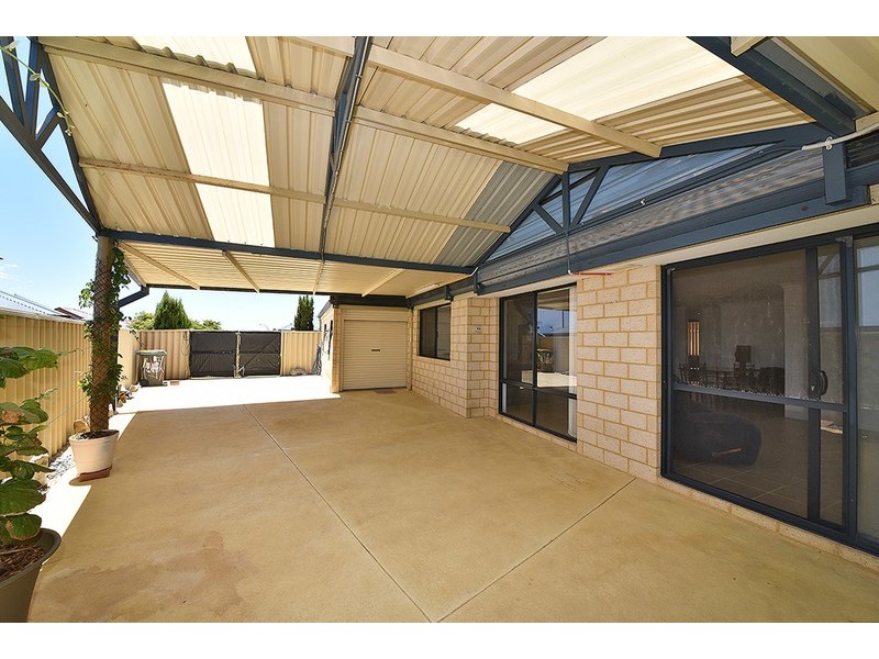 6 Silverton Avenue, Butler WA 6036