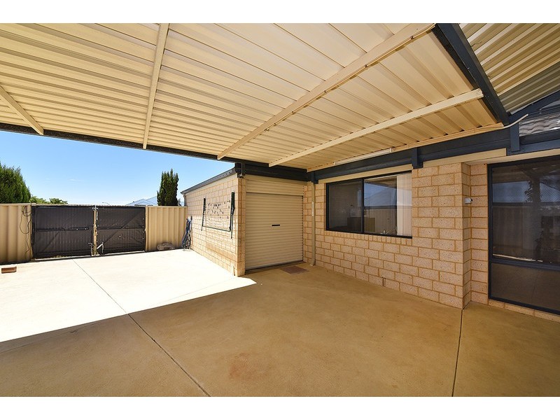 6 Silverton Avenue, Butler WA 6036