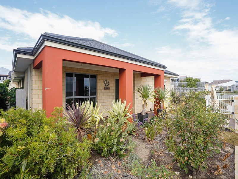 14 Tinsel Street, Yanchep WA 6035