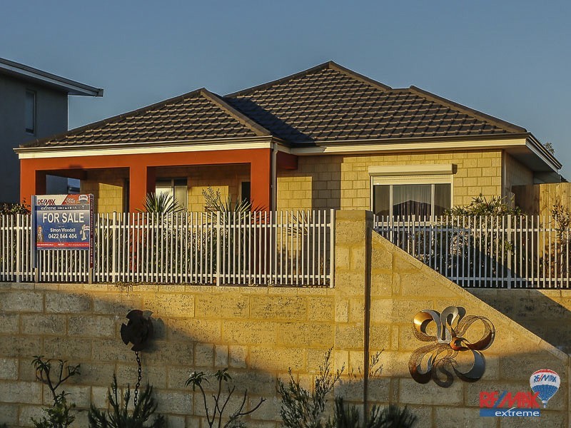 14 Tinsel Street, Yanchep WA 6035