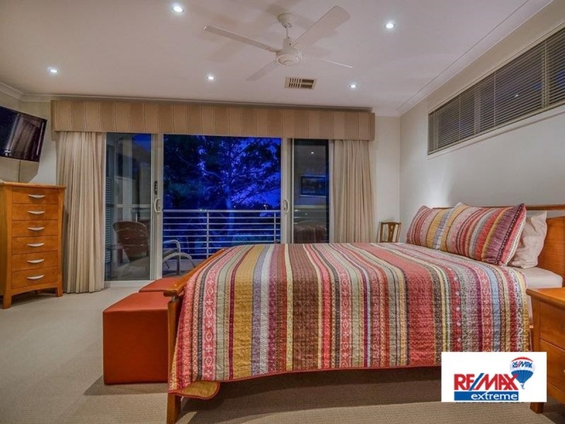 8 Sunny Close, Yanchep WA 6035