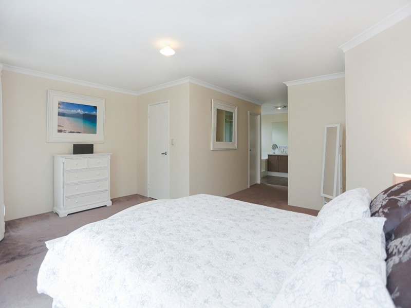 54 Jindalee Boulevard, Jindalee WA 6036