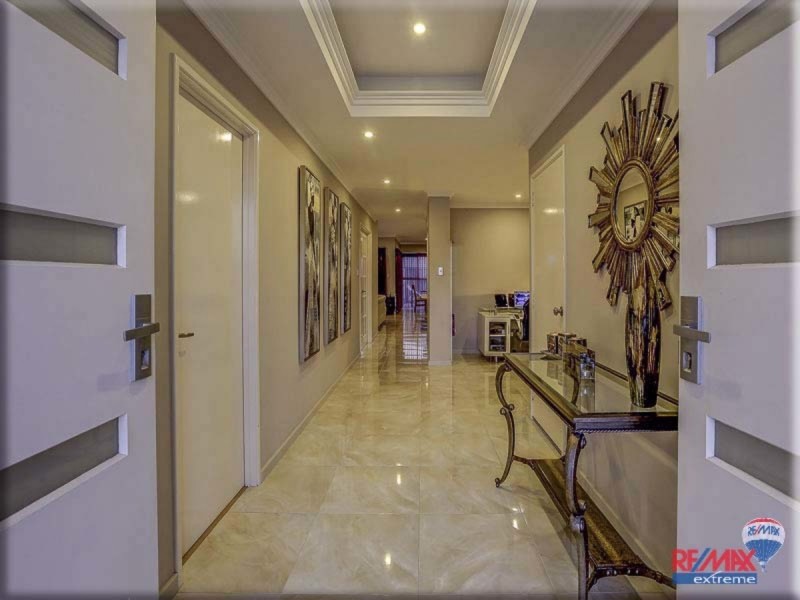 6 Helmsley Parkway, Alkimos WA 6038