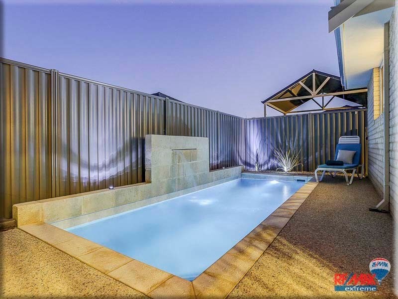 6 Helmsley Parkway, Alkimos WA 6038