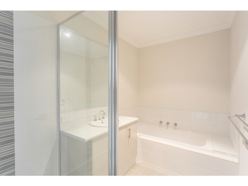 22 Broach Way, Alkimos WA 6038