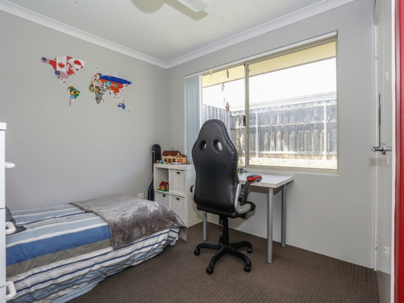 16 Spiral Flag Road, Yanchep WA 6035