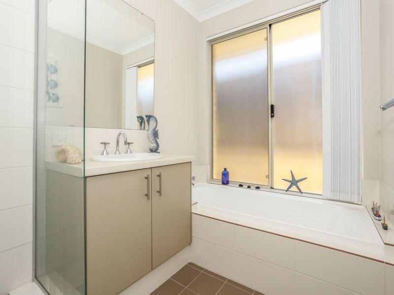 16 Spiral Flag Road, Yanchep WA 6035